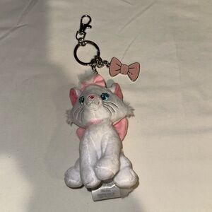 AUTHENTIC DISNEY MERCHANDISE Disney Parks The Aristocats Marie Plush Bag Charm